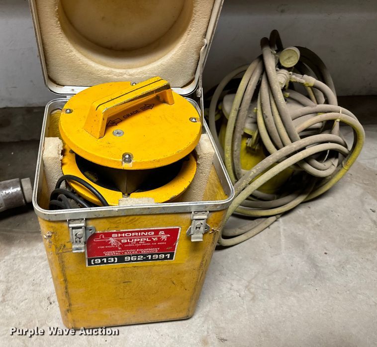 image for item NH9152 Tools