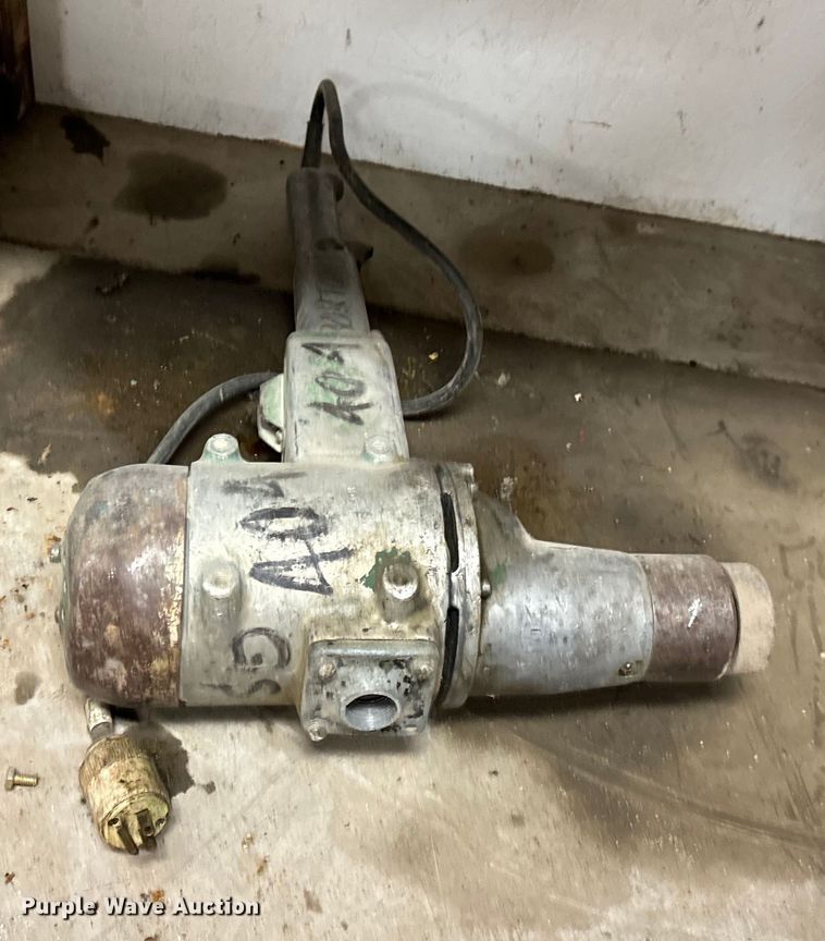 image for item NH9152 Tools