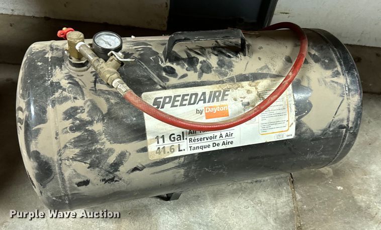 image for item NH9152 Tools