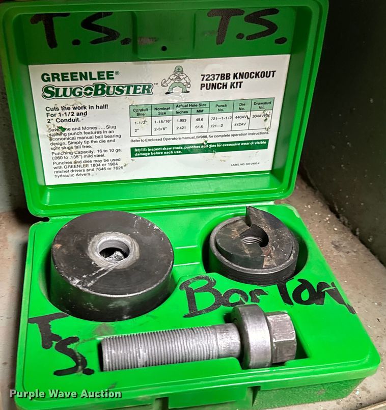 image for item NH9153 Tools