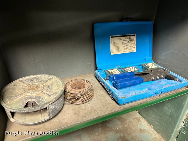 image for item NH9153 Tools