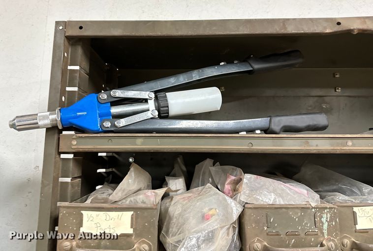 image for item NH9153 Tools