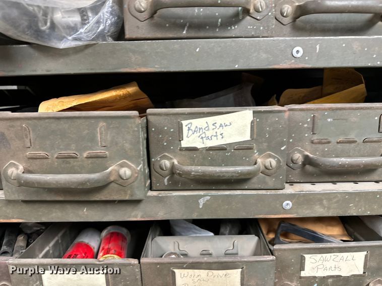 image for item NH9153 Tools