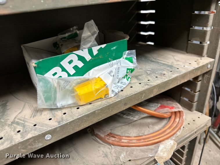 image for item NH9153 Tools