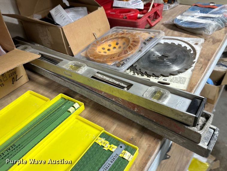 image for item NH9154 Tools