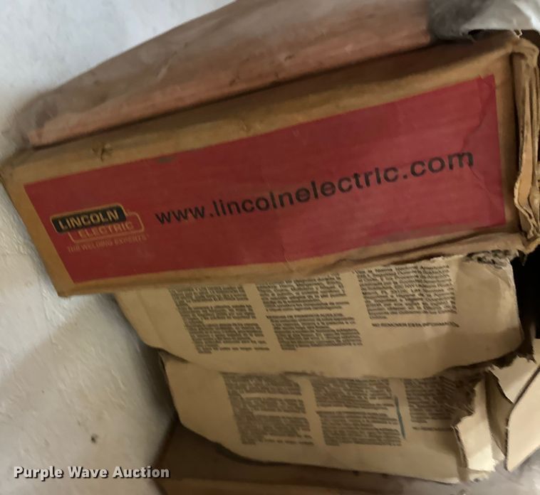 image for item NH9154 Tools