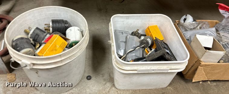 image for item NH9154 Tools