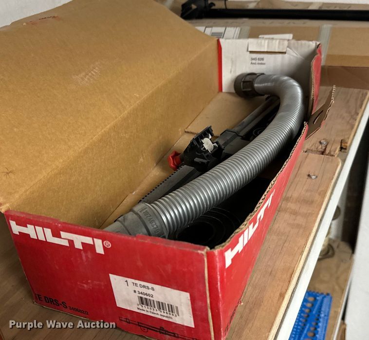 image for item NH9154 Tools