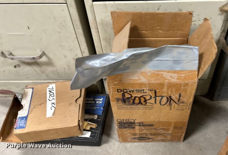 image for item NH9155 Tools