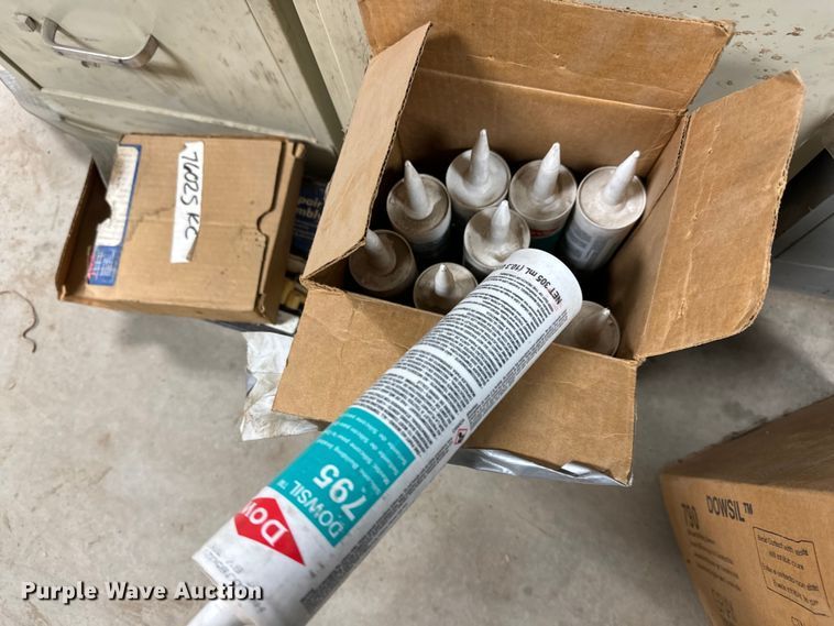 image for item NH9155 Tools