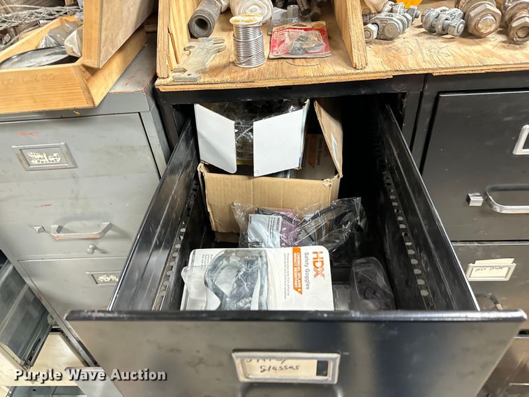 image for item NH9155 Tools