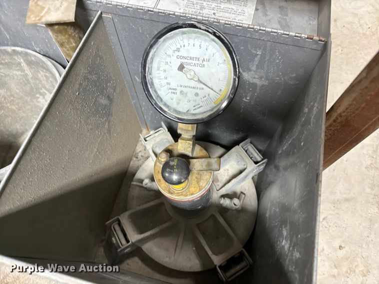 image for item NH9156 Tools