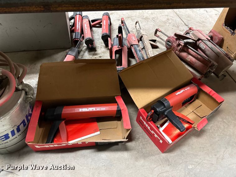 image for item NH9156 Tools