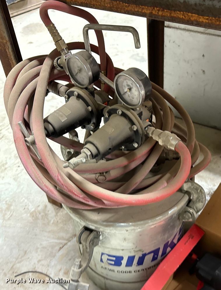 image for item NH9156 Tools