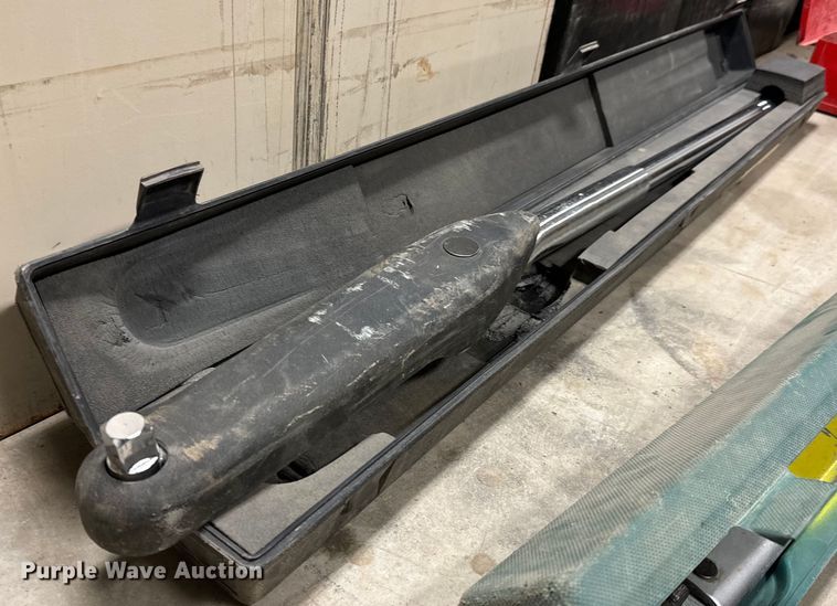 image for item NH9157 Tools