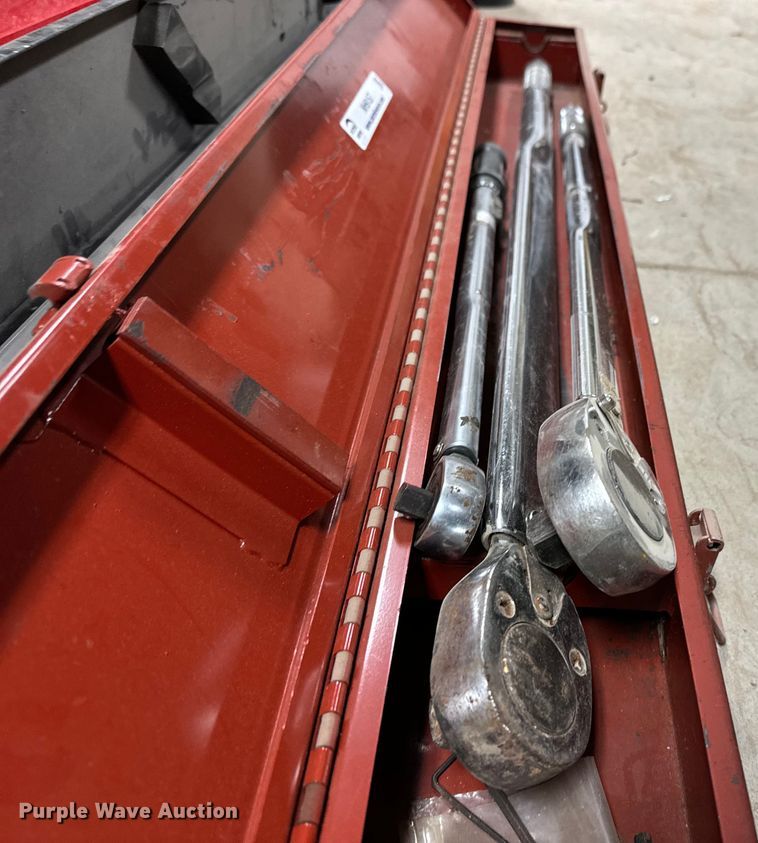 image for item NH9157 Tools