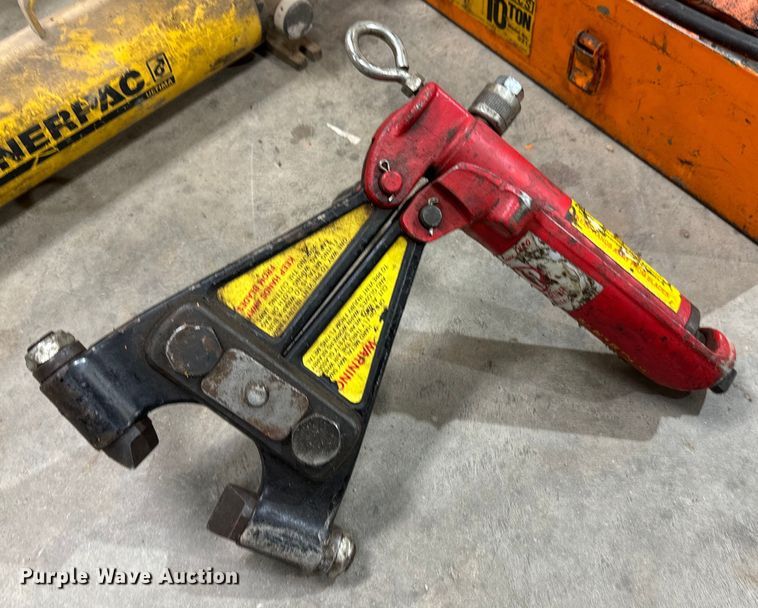 image for item NH9158 Tools