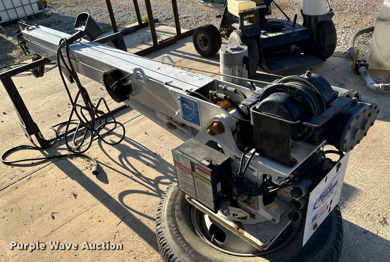 image for item NH9189 Auto Crane 3203 PRX truck mounted crane