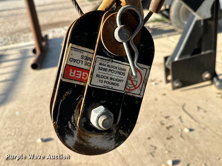 image for item NH9189 Auto Crane 3203 PRX truck mounted crane