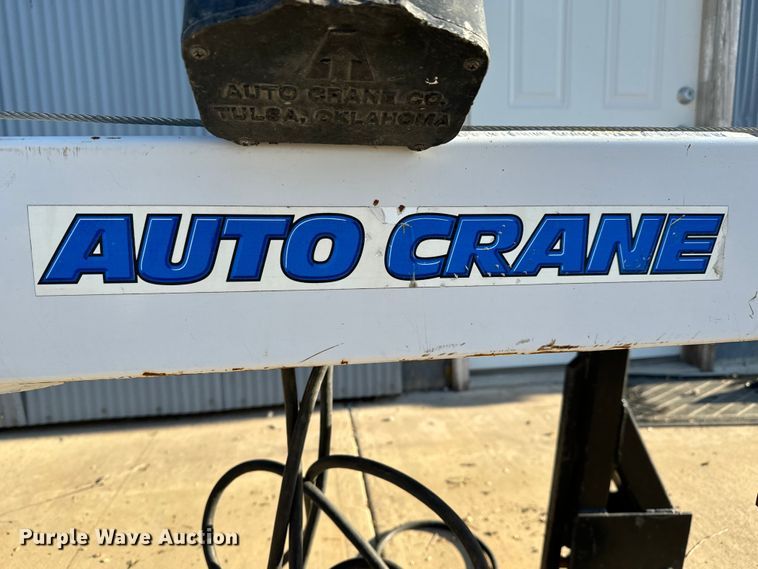 image for item NH9189 Auto Crane 3203 PRX truck mounted crane