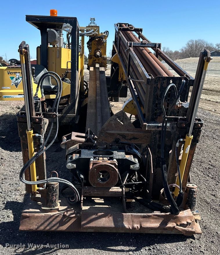 image for item NJ9470 2001 Vermeer D80x120 Navigator  directional boring unit