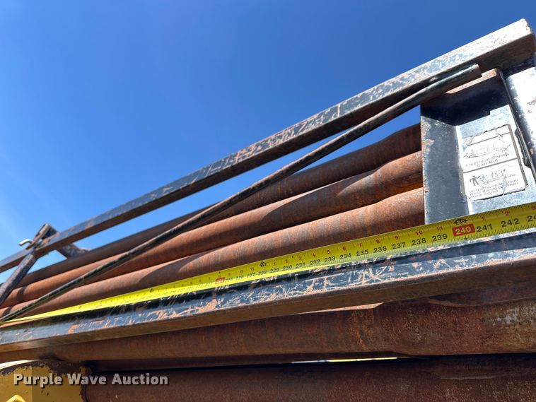 image for item NJ9470 2001 Vermeer D80x120 Navigator  directional boring unit