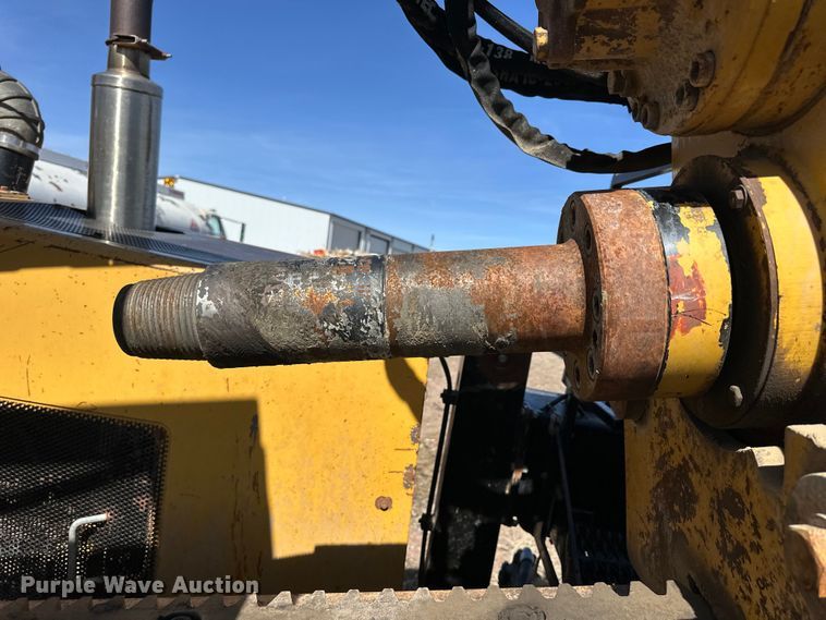 image for item NJ9470 2001 Vermeer D80x120 Navigator  directional boring unit