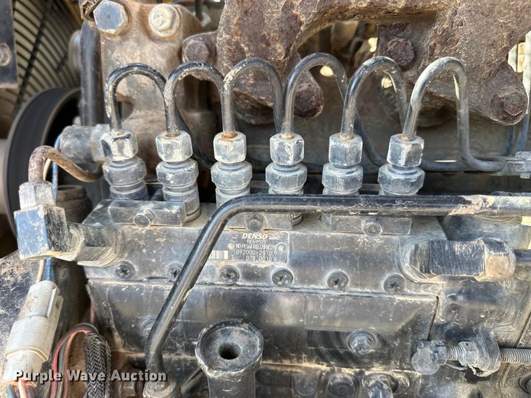 image for item NJ9470 2001 Vermeer D80x120 Navigator  directional boring unit