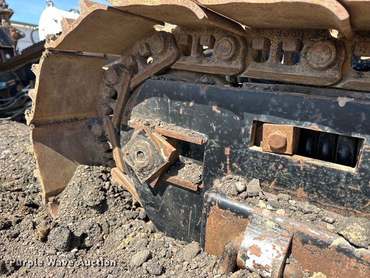 image for item NJ9470 2001 Vermeer D80x120 Navigator  directional boring unit