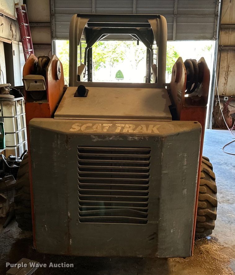 image for item NR9805 2001 Scat Trak 1750D skid steer loader