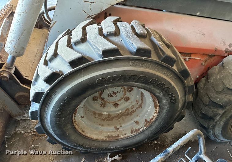 image for item NR9805 2001 Scat Trak 1750D skid steer loader