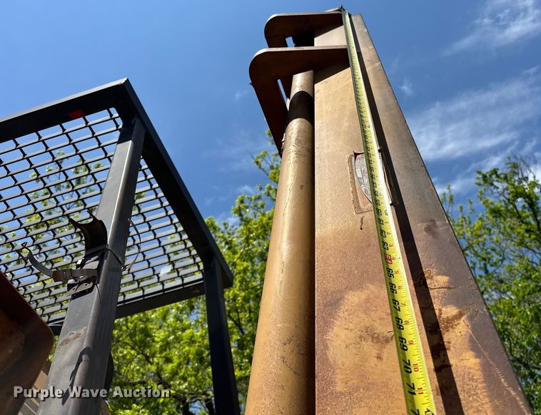 image for item NR9806 1999 Case 586E forklift