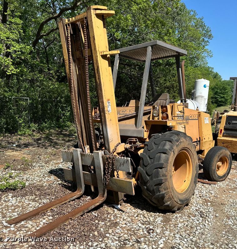 image for item NR9807 1997 Case 586E forklift