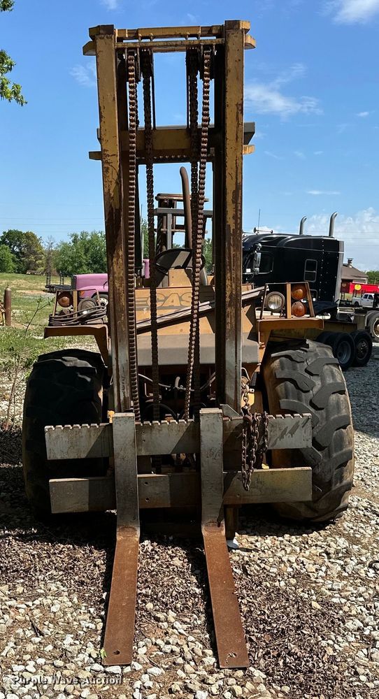 image for item NR9807 1997 Case 586E forklift