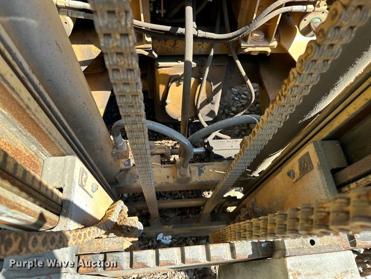 image for item NR9807 1997 Case 586E forklift