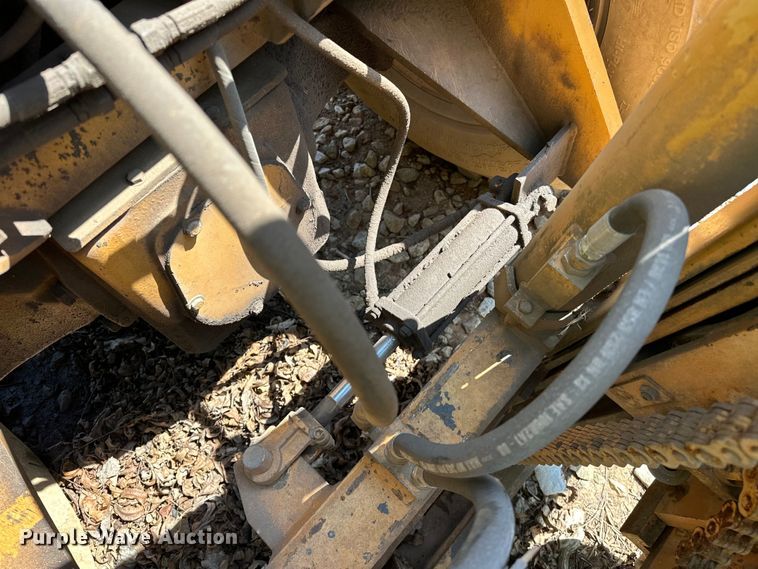 image for item NR9807 1997 Case 586E forklift