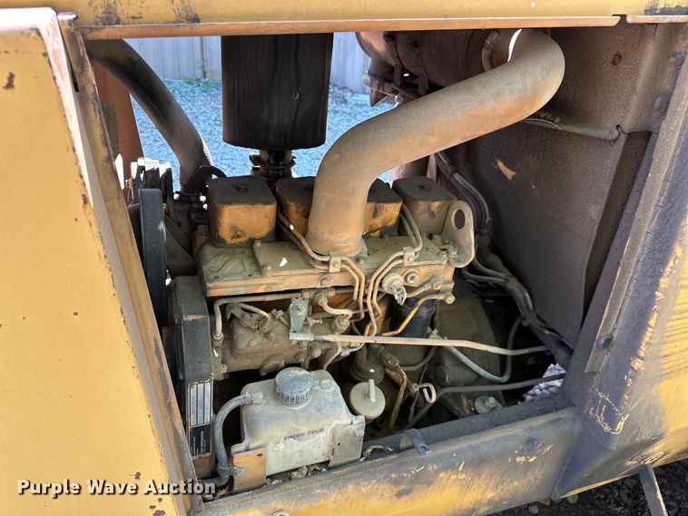 image for item NR9807 1997 Case 586E forklift