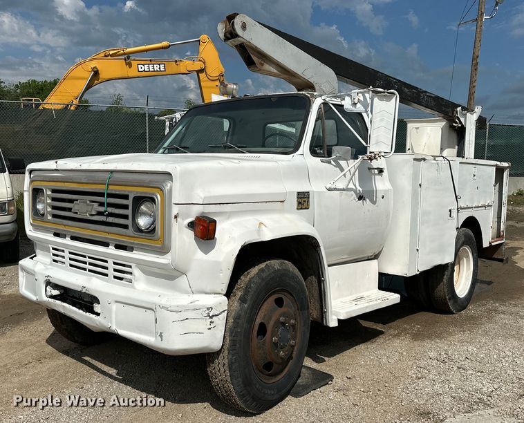 image for item NR9836 1979 Chevrolet  C50 bucket truck