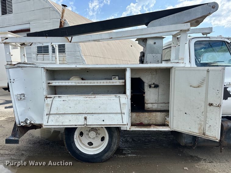 image for item NR9836 1979 Chevrolet  C50 bucket truck