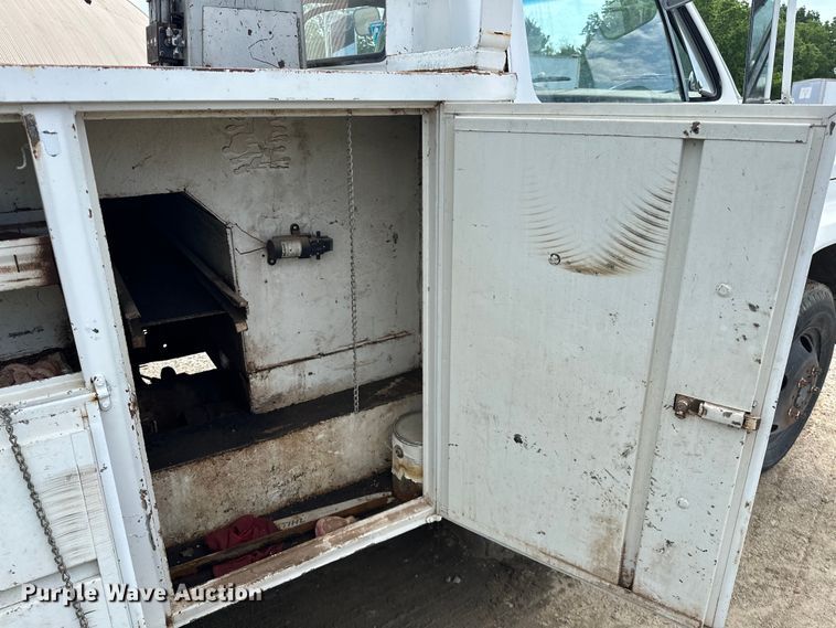 image for item NR9836 1979 Chevrolet  C50 bucket truck