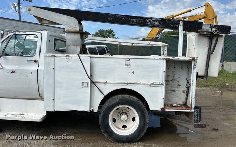 image for item NR9836 1979 Chevrolet  C50 bucket truck