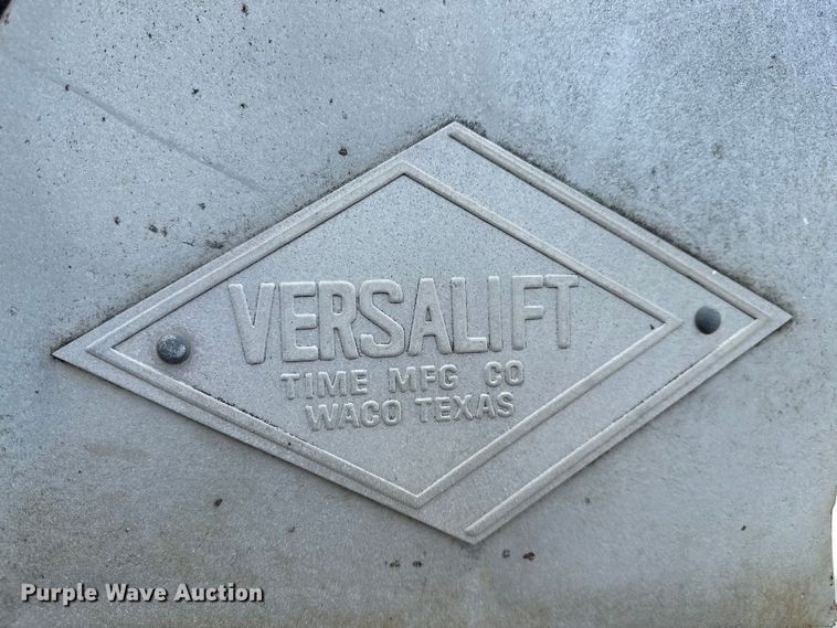 image for item NR9836 1979 Chevrolet  C50 bucket truck