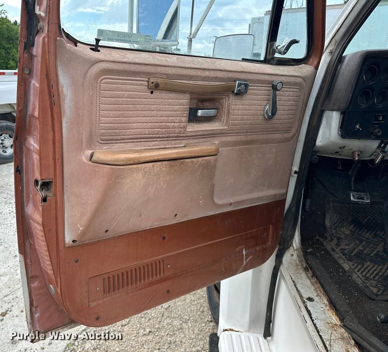 image for item NR9836 1979 Chevrolet  C50 bucket truck