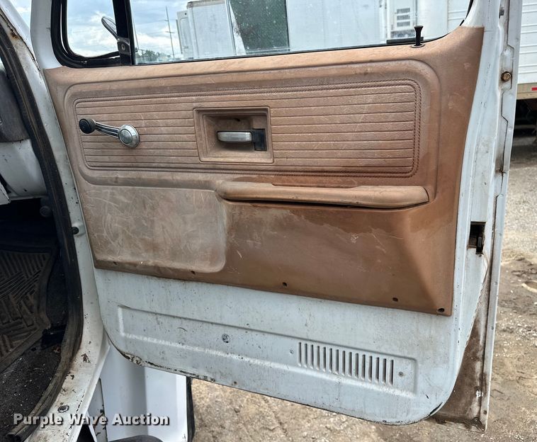 image for item NR9836 1979 Chevrolet  C50 bucket truck