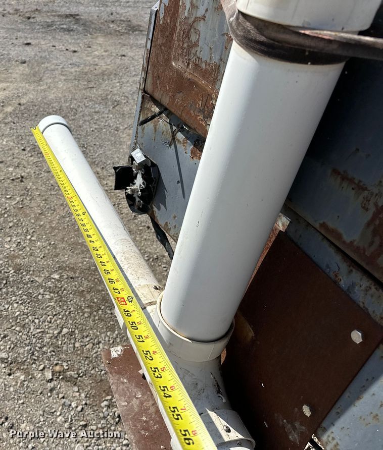 image for item NR9848 1982 GMC water truck