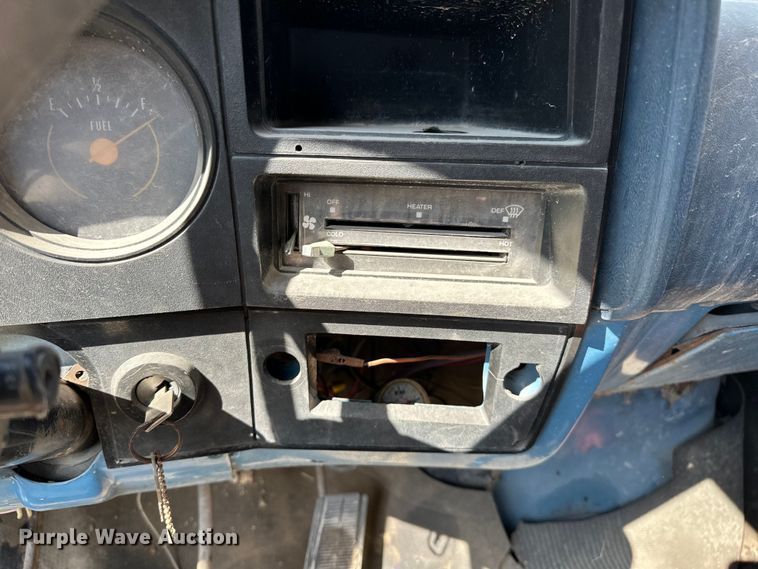 image for item NR9848 1982 GMC water truck