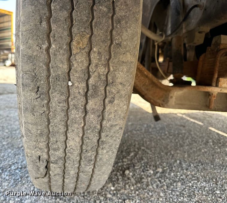 image for item NR9848 1982 GMC water truck