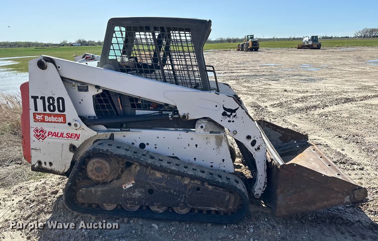 image for item NS9205 2011 Bobcat T180 tracked skid steer loader