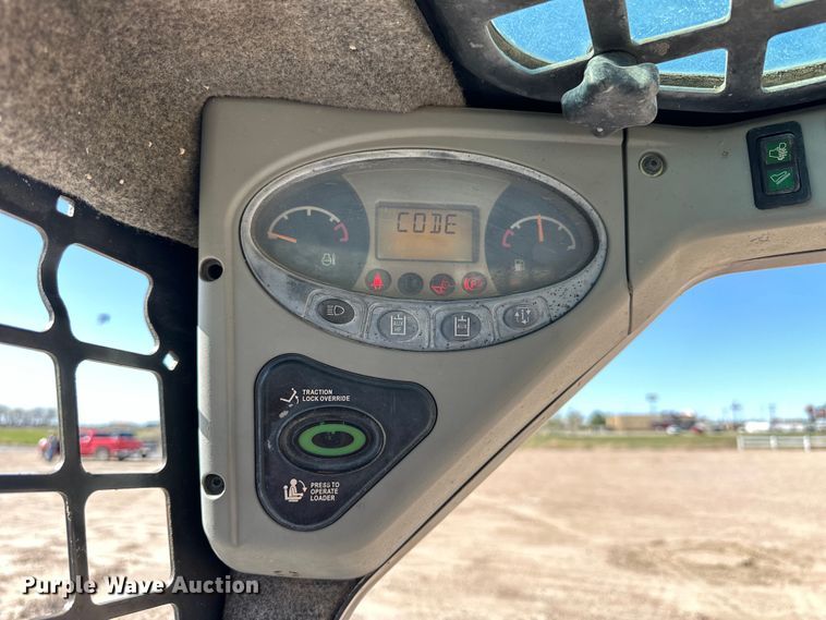 image for item NS9205 2011 Bobcat T180 tracked skid steer loader