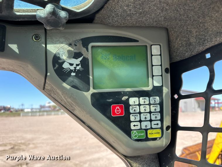 image for item NS9205 2011 Bobcat T180 tracked skid steer loader